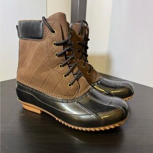 EVI Duck Boots - Brown and Black - Size 8 NWOT